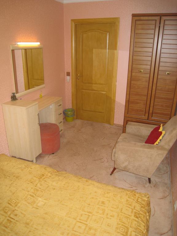 Elephant Hostel Dnipro Oda fotoğraf